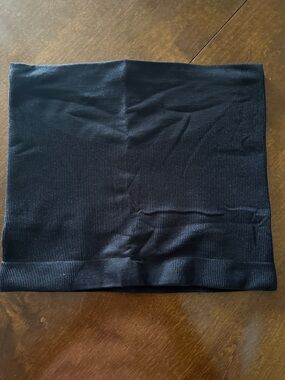 Ingrid & Isabel Black Ribbed Maternity/Comfort Tube Top